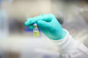Unitaid, CHAI et Wits RHI concluent un accord historique avec Dr. Reddy’s pour rendre l’outil de prévention du VIH, le lénacapavir, abordable dans les pays à revenu faible et intermédiaire