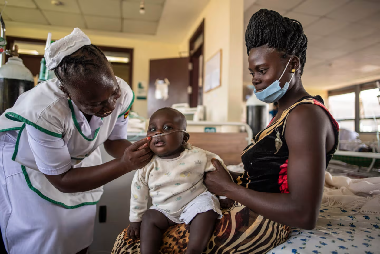 L’oxygène médical, un investissement qui sauve des vies : la Commission Lancet sur la santé mondiale publie un rapport majeur